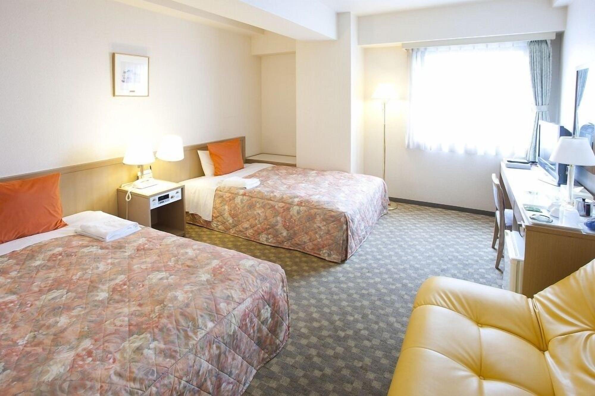 Pearl Hotel Kasai Tokio Buitenkant foto